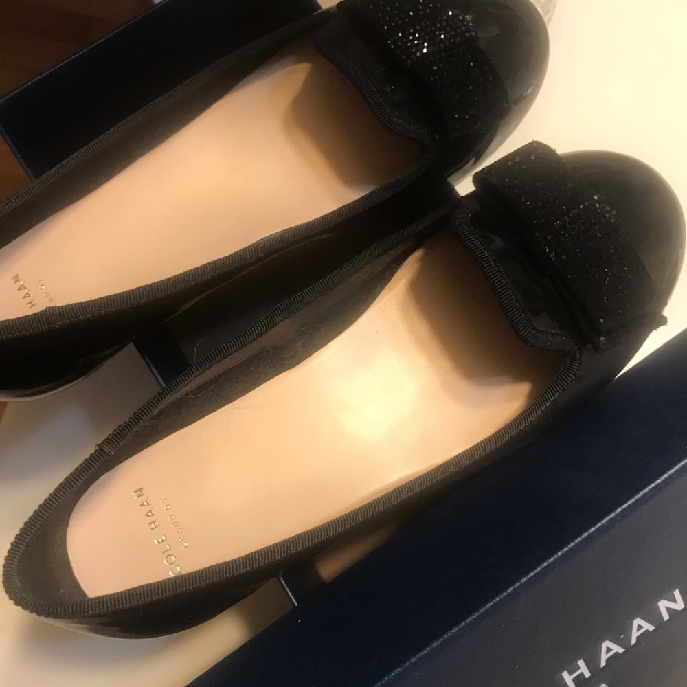 Cole Haan flats 🥿